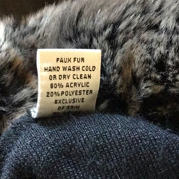 Faux fur hat - Picture 4 of 4